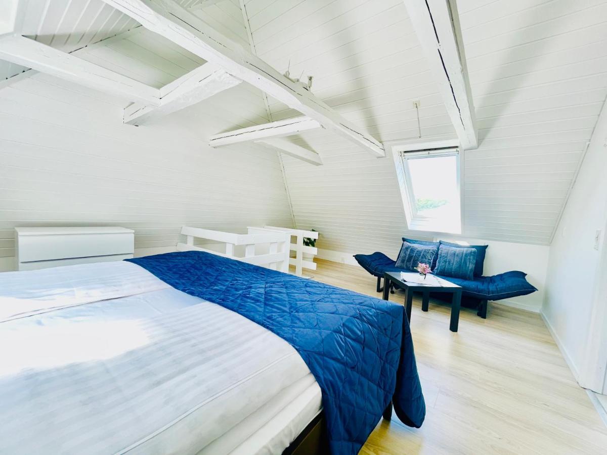 Aday - Modern 2 Bedroom Charming Central Apartment With Public Parking Олбор Екстериор снимка